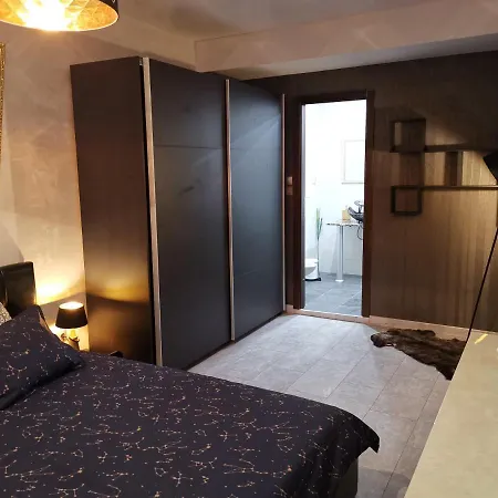 Apartamento мирков дар *